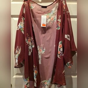 NwT Floral Kimono Cardigan